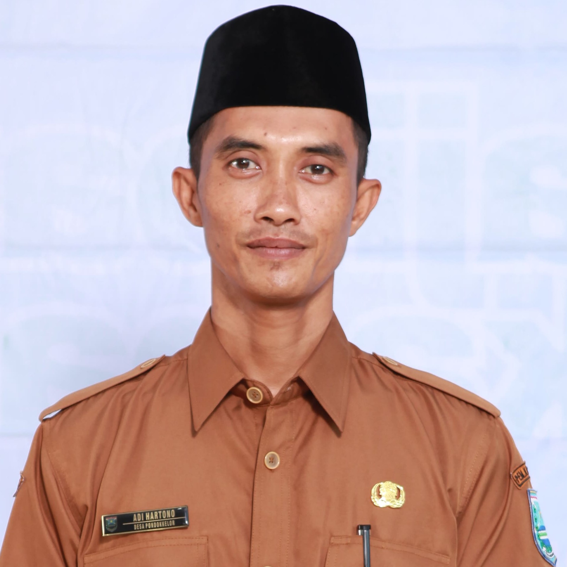 ADI HARTONO